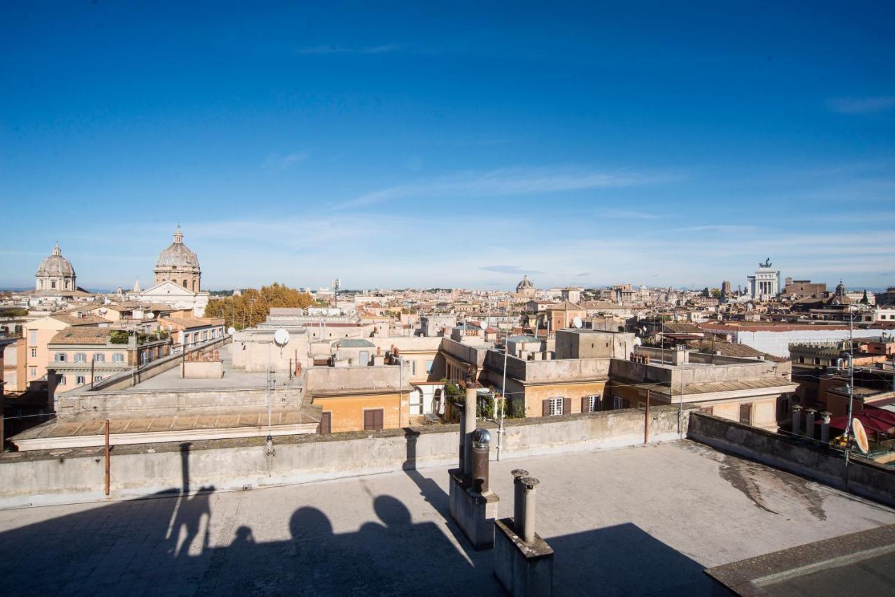 Апартаменты Dimora San Bartolomeo - Design, Panoramic View & Culture Рим Экстерьер фото